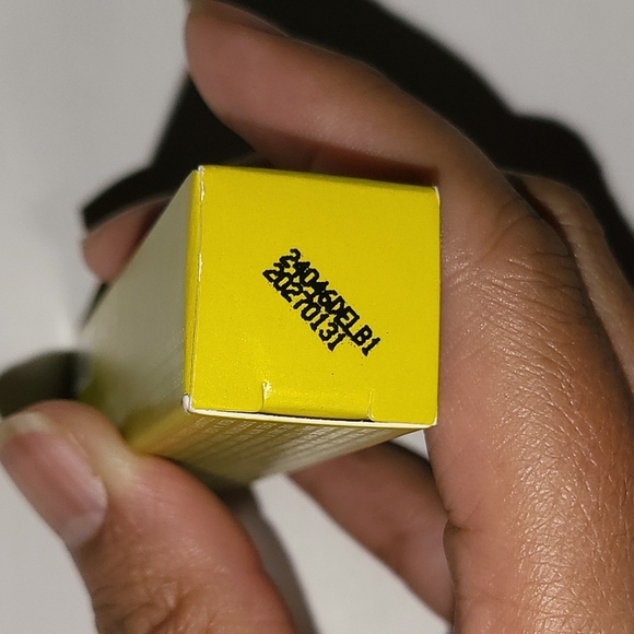 Malin + Goetz Dark Rum Scent Oil - Picture 7 of 7